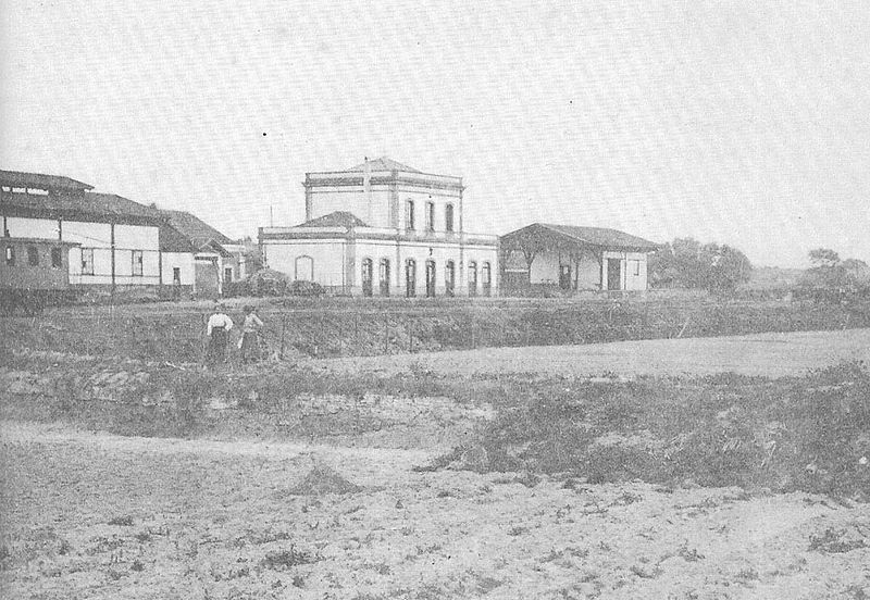 File:Sanlucar barrameda estación ferrocarril de la costa.jpg