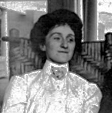 Sarah Byrd Askew (1877-1942) pioneered the establishment of county libraries in the USA. Sarah Byrd Askew.jpg