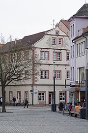 Markt/Ecke Spitalstraße. Spätgotisches Bürgerhaus