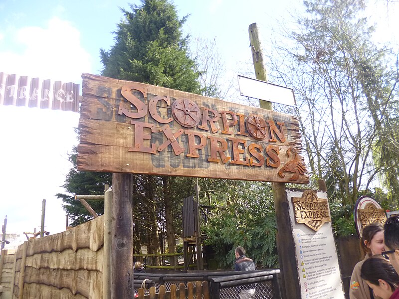 File:Scorpion Express Entrance.JPG