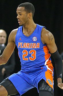 Basketball uniform - Wikipedia