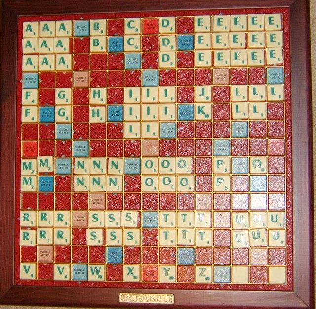 FRENCH Scrabble Classique Vintage Set, Complete Game With French