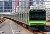 A Yamanote Line train.