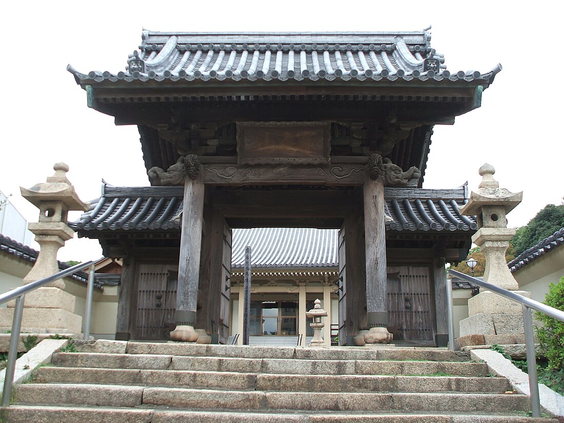 File:Shimonoseki Injoji sanmon gate.jpg