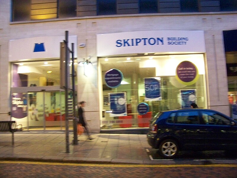 File:Skipton building society on Albion Street.jpg