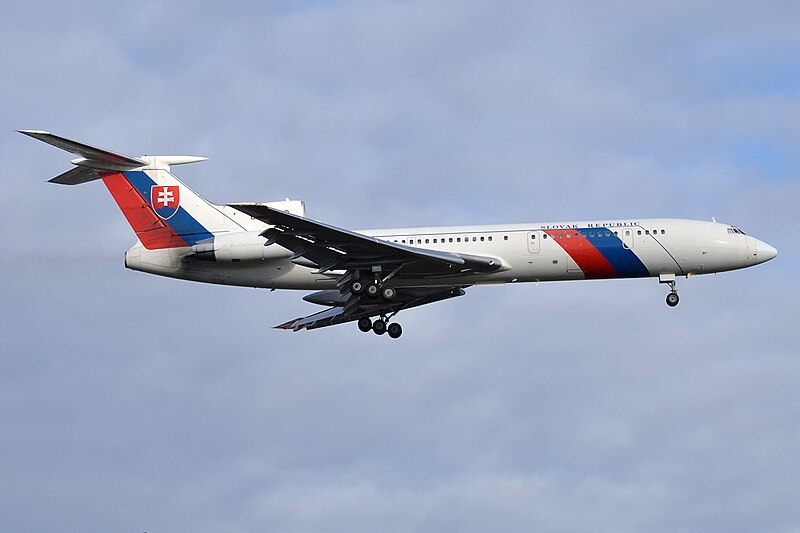 Súbor:Slovak Government Flying Service, OM-BYO, Tupolev Tu-154M Lux (22315632665).jpg