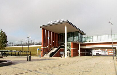 How to get to Station Dronten with public transit - About the place