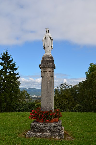 File:Statue de la Vierge - Église Saint-Irénée de Châtillon-la-Palud.JPG