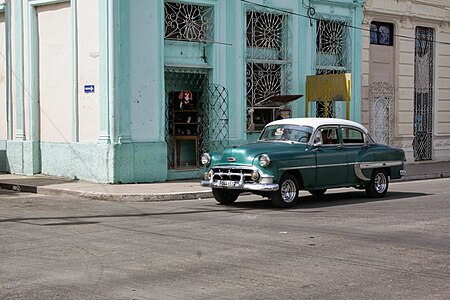 Streetcorner in Cárdenas, Cuba (2013).jpg