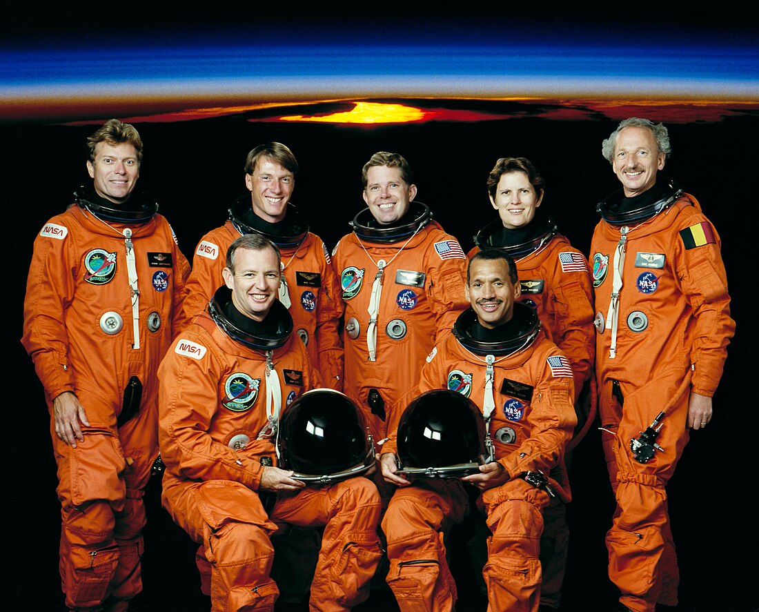 File:Sts-45 crew.jpg