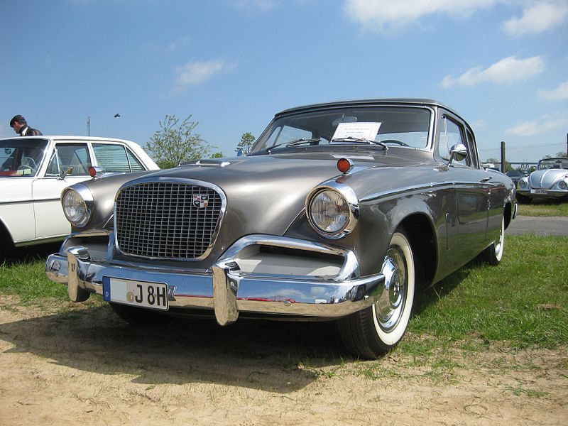 Studebaker Flight Hawk 800px-Studebaker_Flighthawk_Front