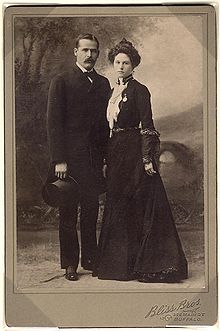 Sundance Kid and wife.jpg