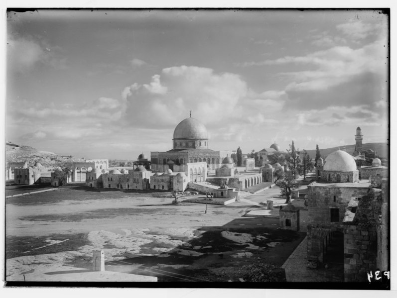 File:The Temple area. Jerusalem. (General view from the Tower of Antonia). LOC matpc.05890.tif