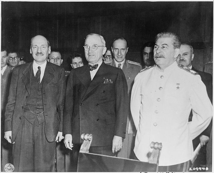 File:The new "Big Three" meet for the first time at the Potsdam Conference in Potsdam, Germany. L to R, new British Prime... - NARA - 198950.jpg