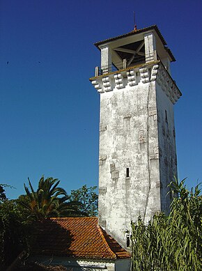 Torre do Relógio, em Monsanto