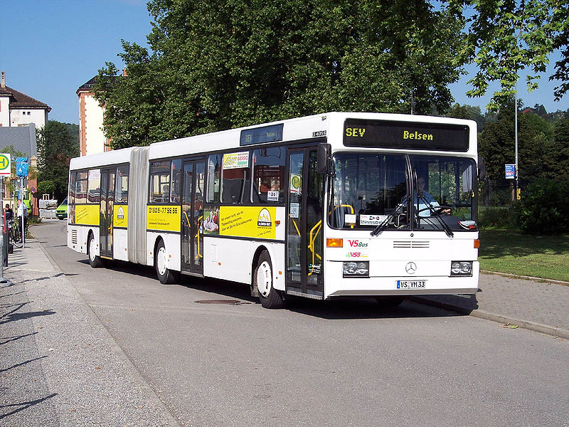 File:VS-Bus O405G SEV Tuebingen.jpg