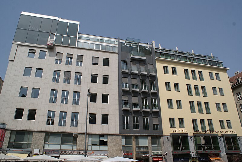 File:Vienna buildings 69.JPG