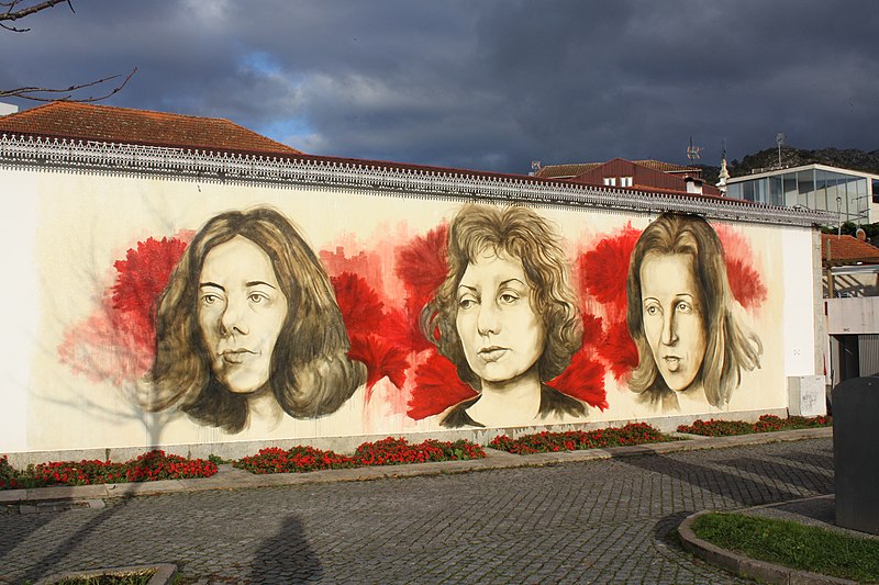 File:Vila Nova de Cerveira 01-18c, Mulheres da Revoluçâo (Elton Hipolito, 2019).jpg