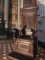 La episkopa katedro en la Duomo de Volterra