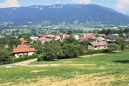 Vue générale d'Héry sur Alby