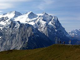 Mittelhorn (i mitten)