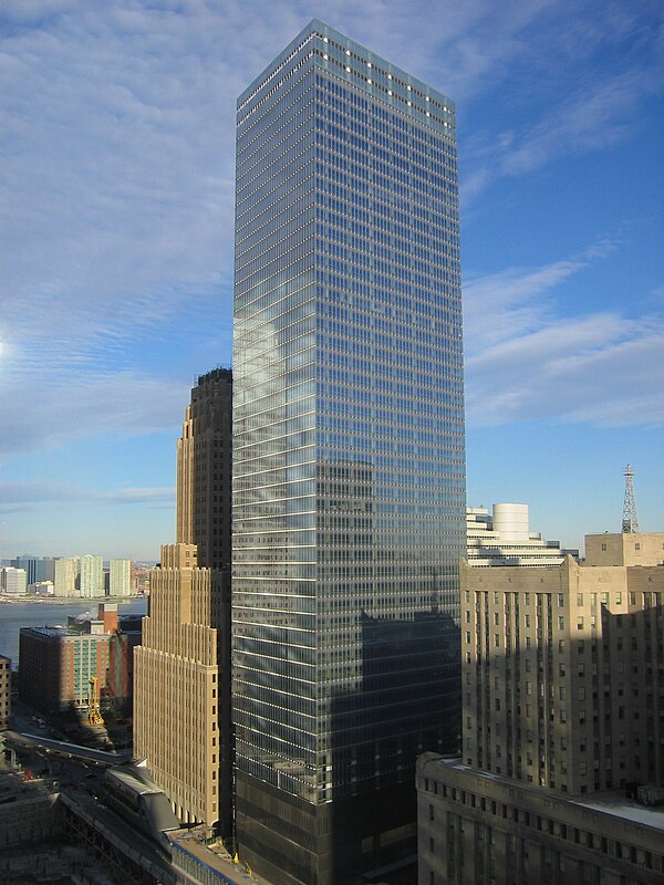 7 World Trade Center nearing completion, January 2006