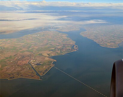 So kommt man zu Zierikzee mit den Öffentlichen - Mehr zum Ort Hier