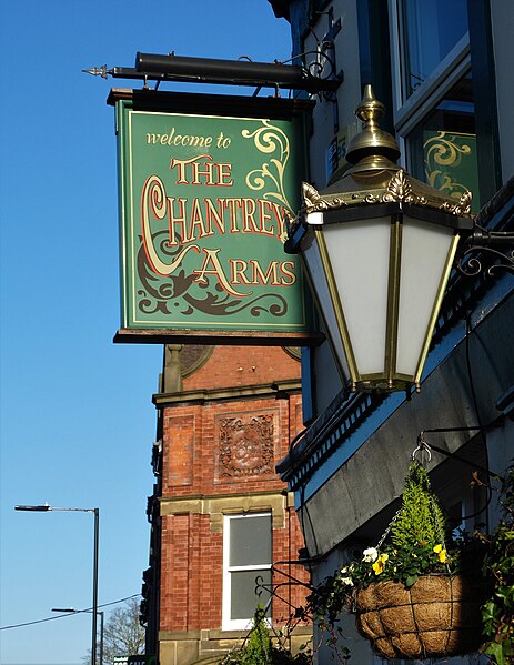 File:"The Chantrey Arms", Woodseats - geograph.org.uk - 5263409.jpg