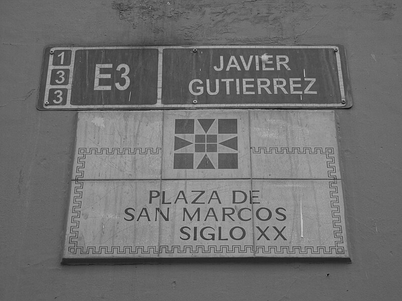 File:(Plaza de San Marcos, Quito) pic.9.jpg