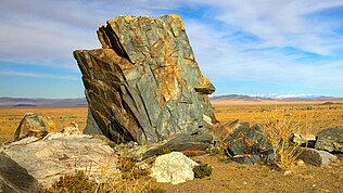 Тархатинский мегалитический комплекс