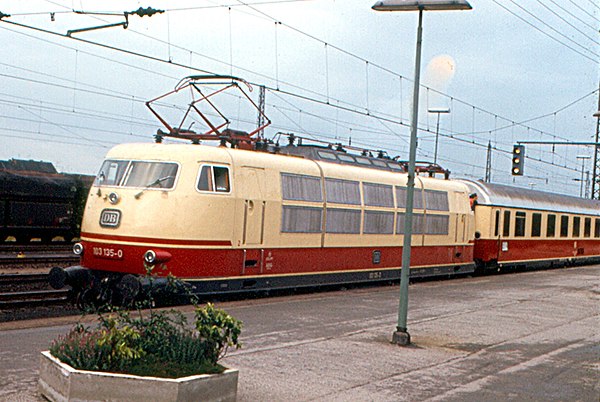 A classic Intercity train at Emmerich in 1973, hauled by a Class 103