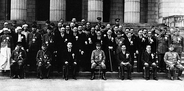 Leaders and delegations from the Greater East Asia Conference (photo taken in front of the Imperial House)