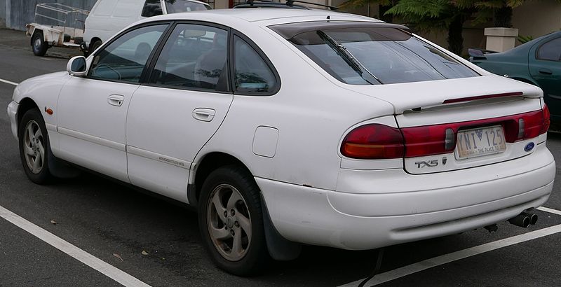 File:1995 Ford Telstar TX5 (AY) Ghia V6 hatchback (2015-07-14) 02.jpg