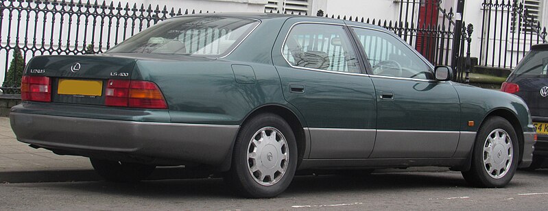 File:1996 Lexus LS 400 4.0 Rear.jpg