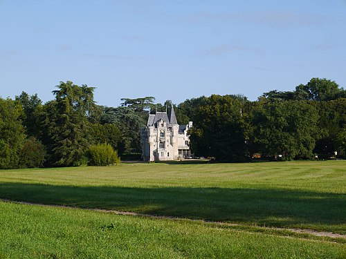 Rideau métallique Neuillé (49680)