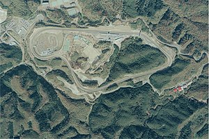 Aerial photo of Sportsland Sugo 1984.jpg