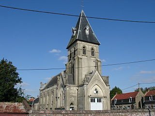 L'église actuelle reconstruite dans les années 1920.