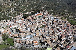 Vista de Albanchez de Mágina desde el castillo.