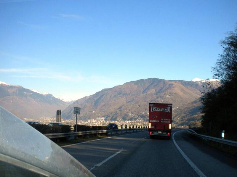 File:Alps 2010 southwestern Switzerland (2).jpg