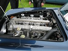 Moteur 6 cylindres de 286 ch d'Aston Martin DB5