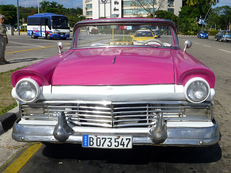 File:Automobile à La Havane (10).jpg