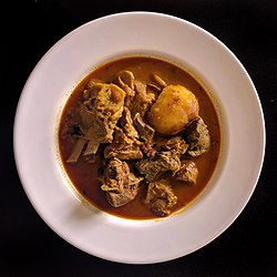 Khaashir Mangsho er Torkari – Traditional Bengali mutton curry