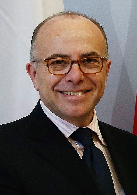 ไฟล์:Bernard_Cazeneuve_21_February_2013.jpg