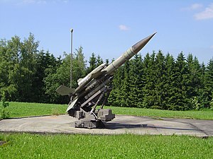 Missile sol-air BL-64 MK 2 Bloodhound sur un pas de tir de la base de lancement du Gubel à Menzingen (2005)