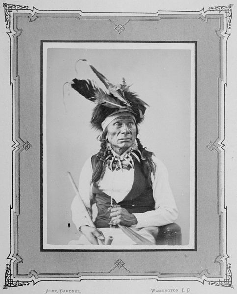 File:Black Eye-Ish-Tah-Sa-Pah. Tachana, Sioux, 1872 - NARA - 519038.jpg