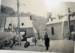 Bourréac hiver 1940, maison de Lahaille à gauche, maison de Pouzadé à droite