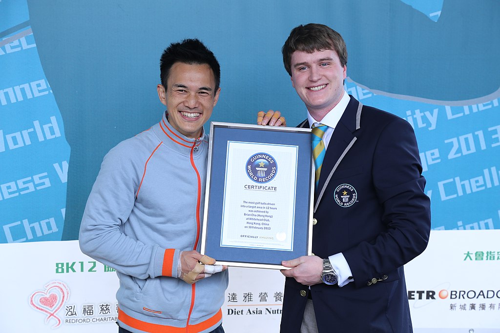 File Brian Cha Golf Award.jpg Wikimedia Commons