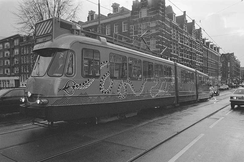 File:COBRA tram in Amsterdam, opdracht GPD, Bestanddeelnr 934-3769.jpg