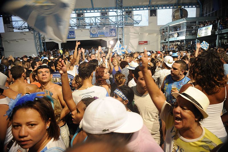 File:Campeã, Vila Isabel comemora terceiro título no Grupo Especial do Rio 07.jpg