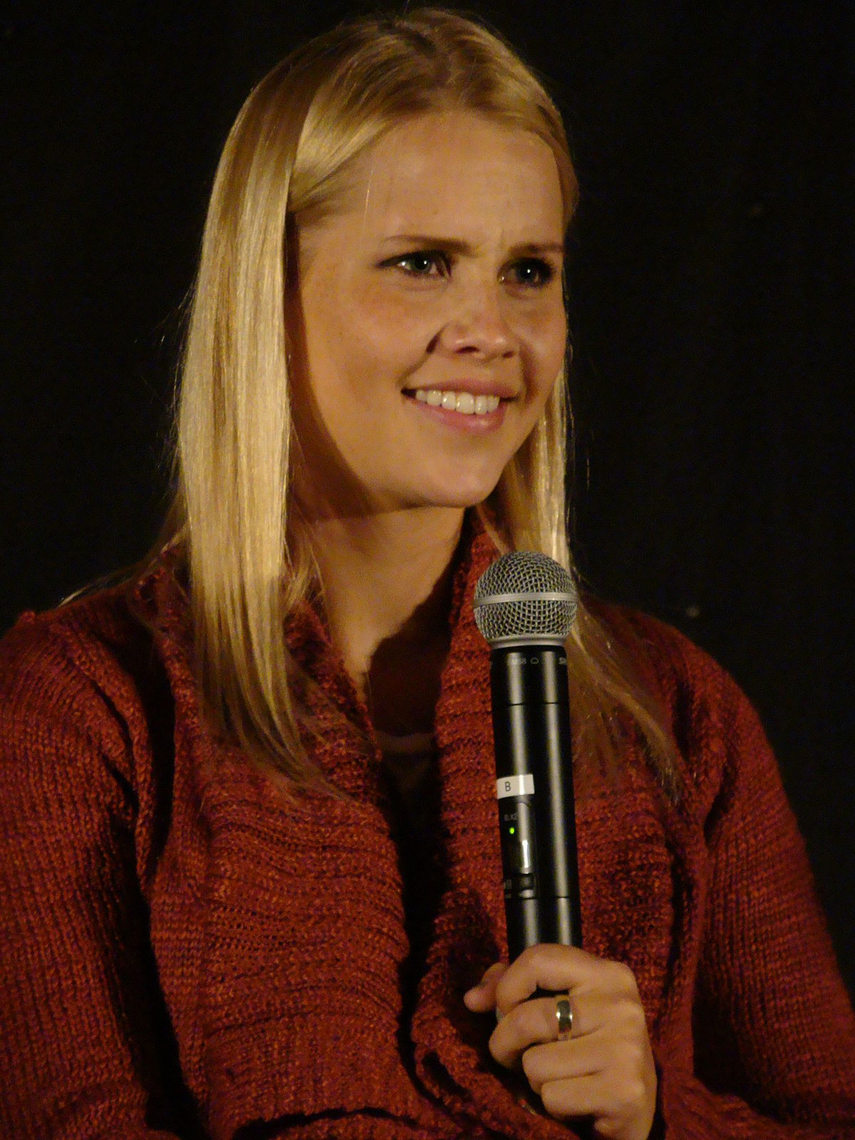 File:Claire Holt 2012 (2).jpg - Wikimedia Commons